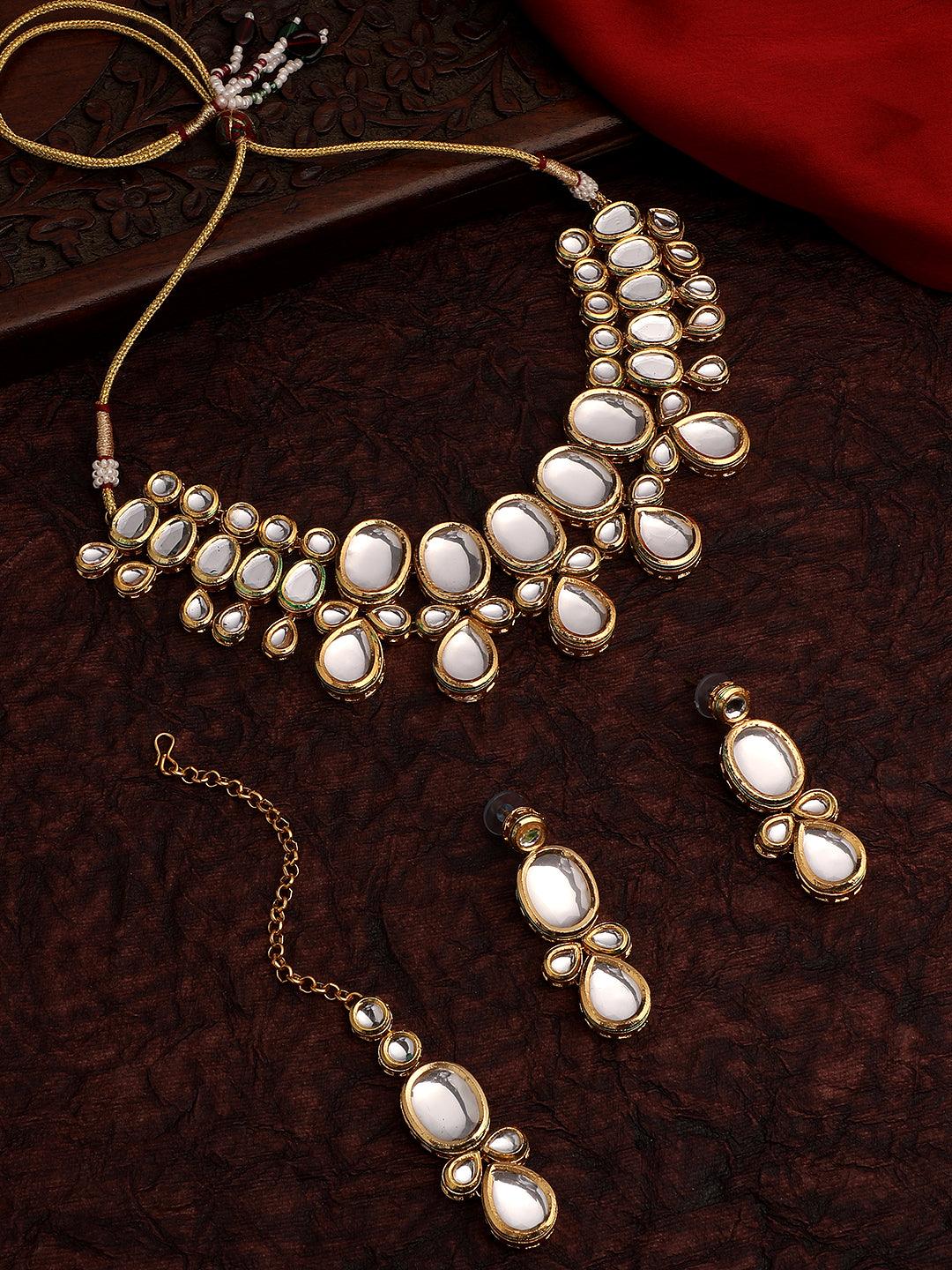 Kundan Regal Choker Set - ASMITTA Jewellery