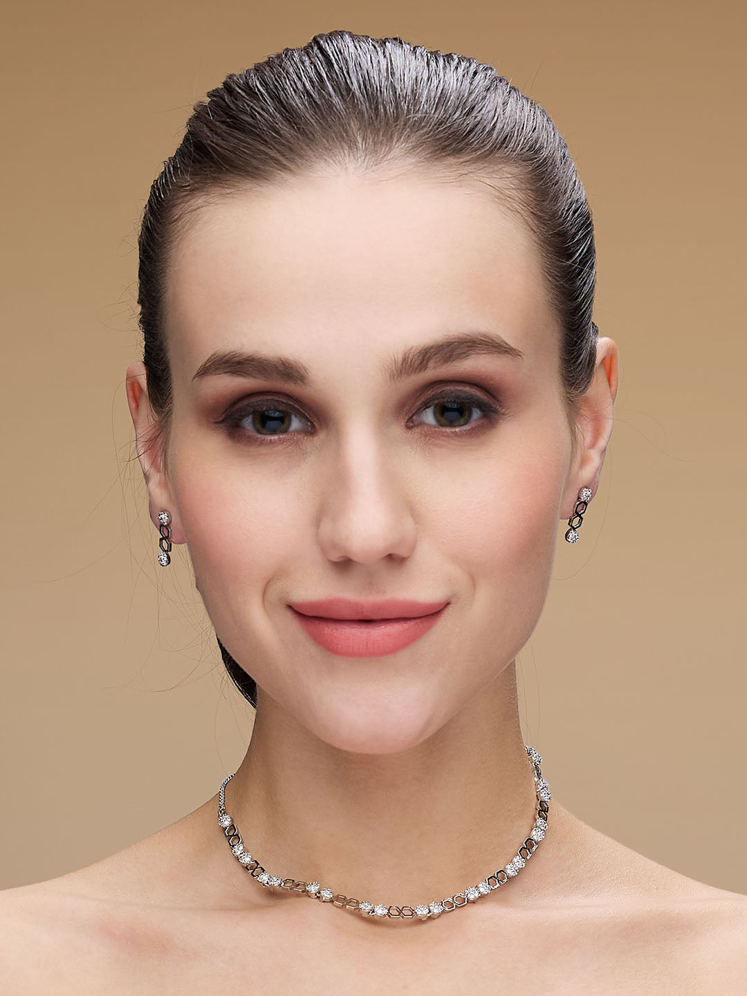 Rhodium-Plated Cubic Zirconia-Studded Delicate Choker Jewellery Set