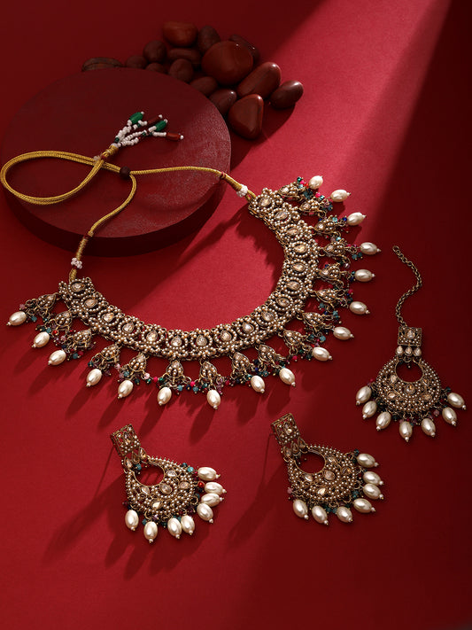 Multicolour bridal necklace set with matching earrings and maang tikka