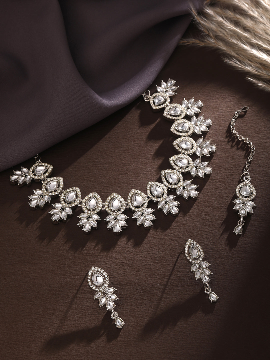 white stone jewellery set