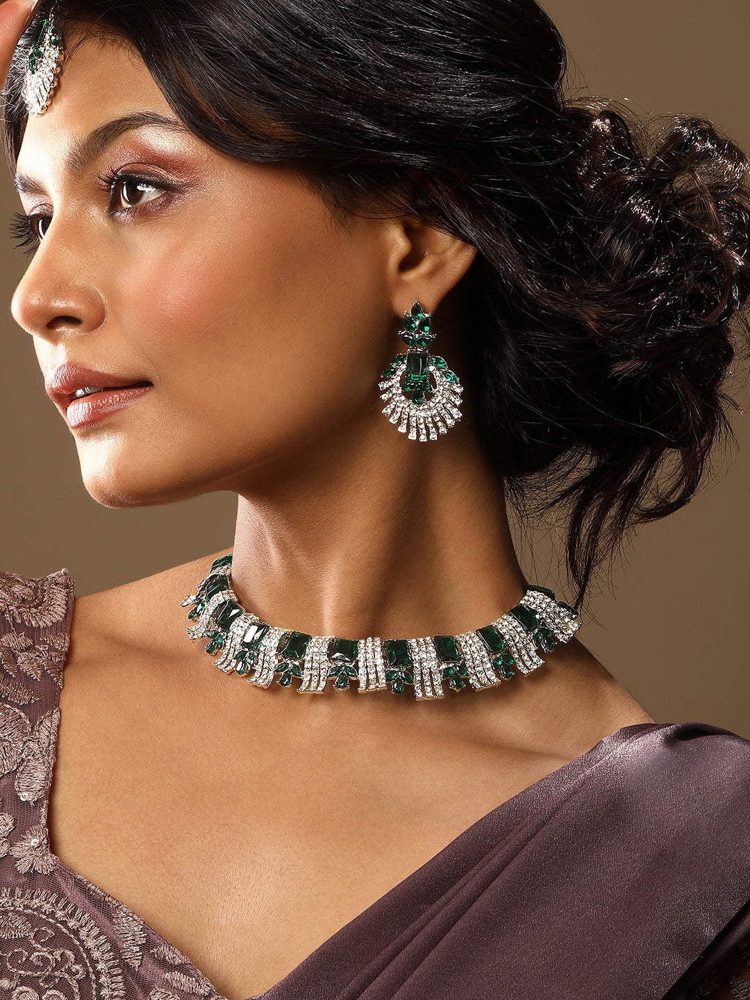 Rhodium Plated Emerald And White Stone Studded Choker Jewellery Set