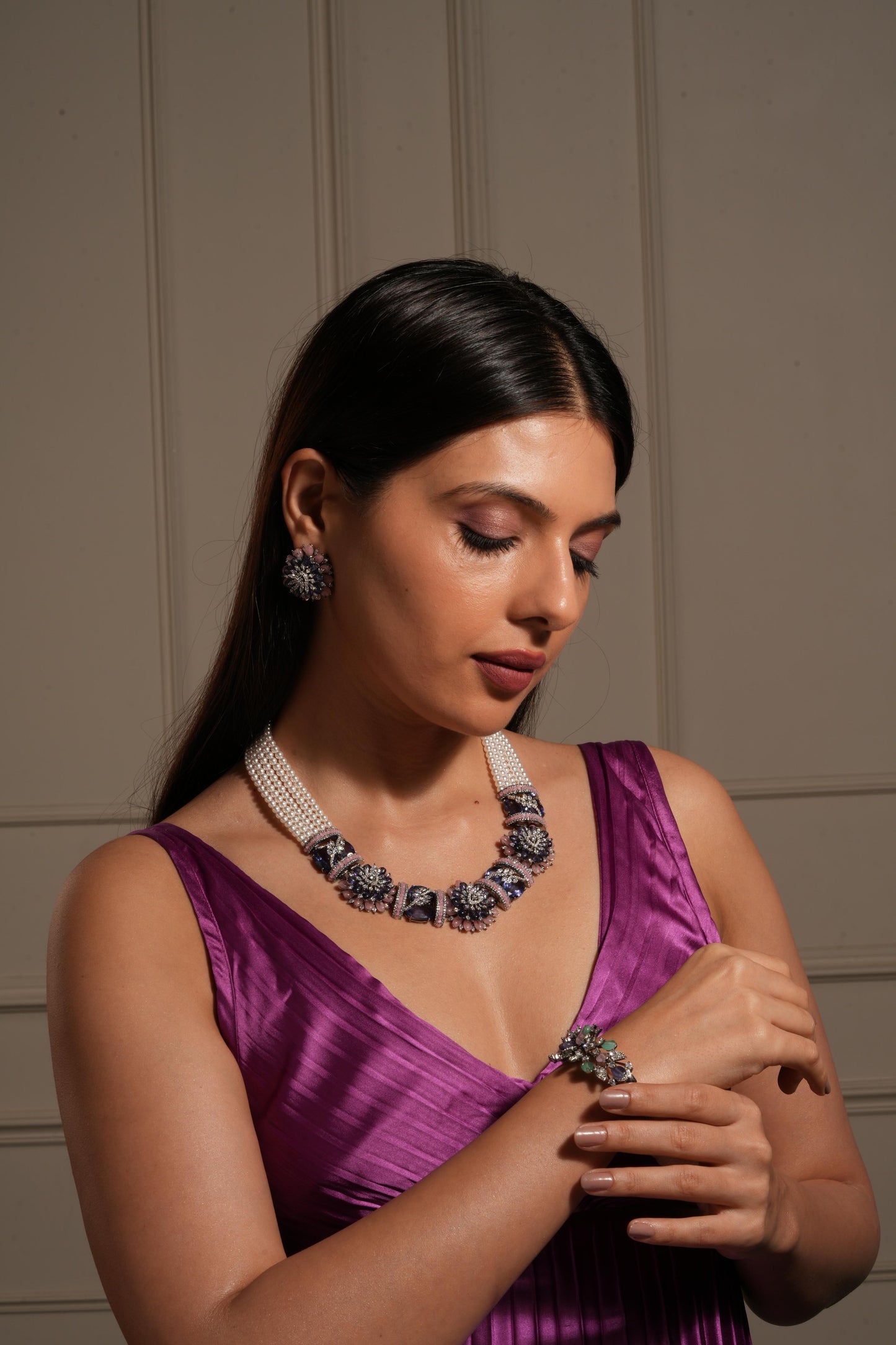 Elegant Floral Statement Necklace Set with Pearl Strands