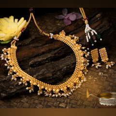 Pearls Beaded Gold plated Choker Jewellery Set