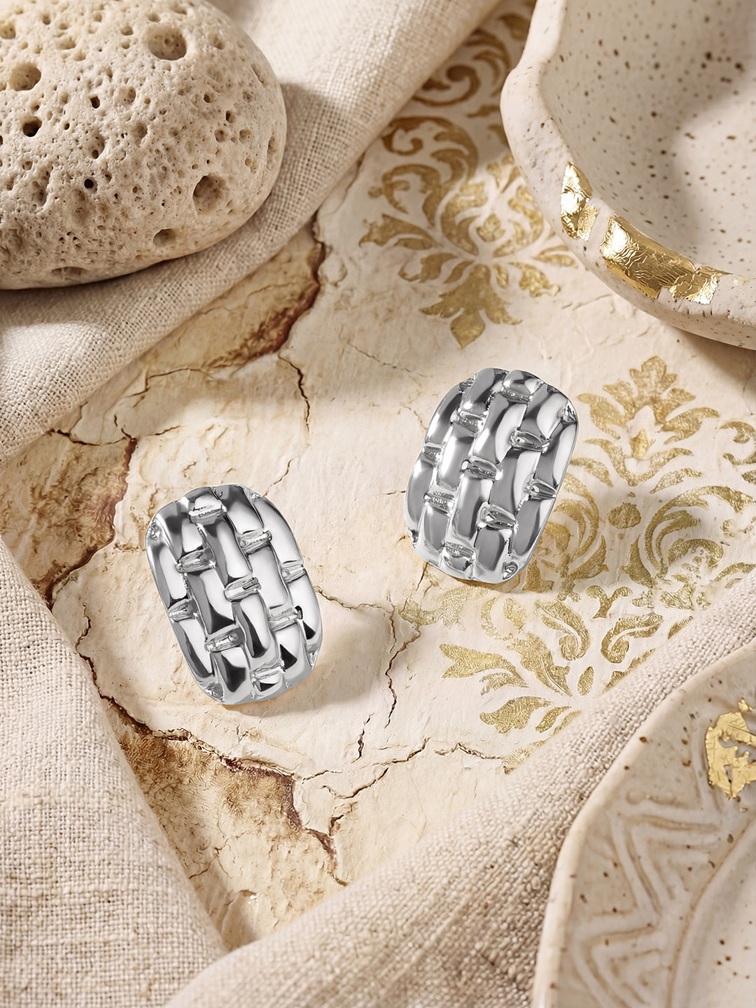 Silver Plated  Handcrafted Stud Earring With The Closure Of Push Back