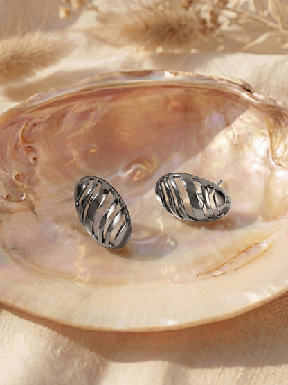 Black Plated  Handcrafted Stud Earring With The Closure Of Push Back