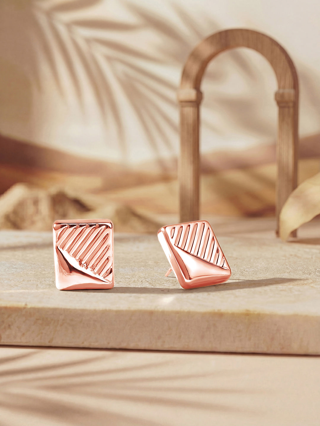 Rosegold-Plated Handcrafted Stud Earring With The Closure Of Push Back