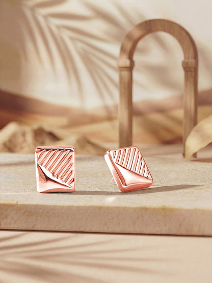 Rosegold-Plated Handcrafted Stud Earring With The Closure Of Push Back