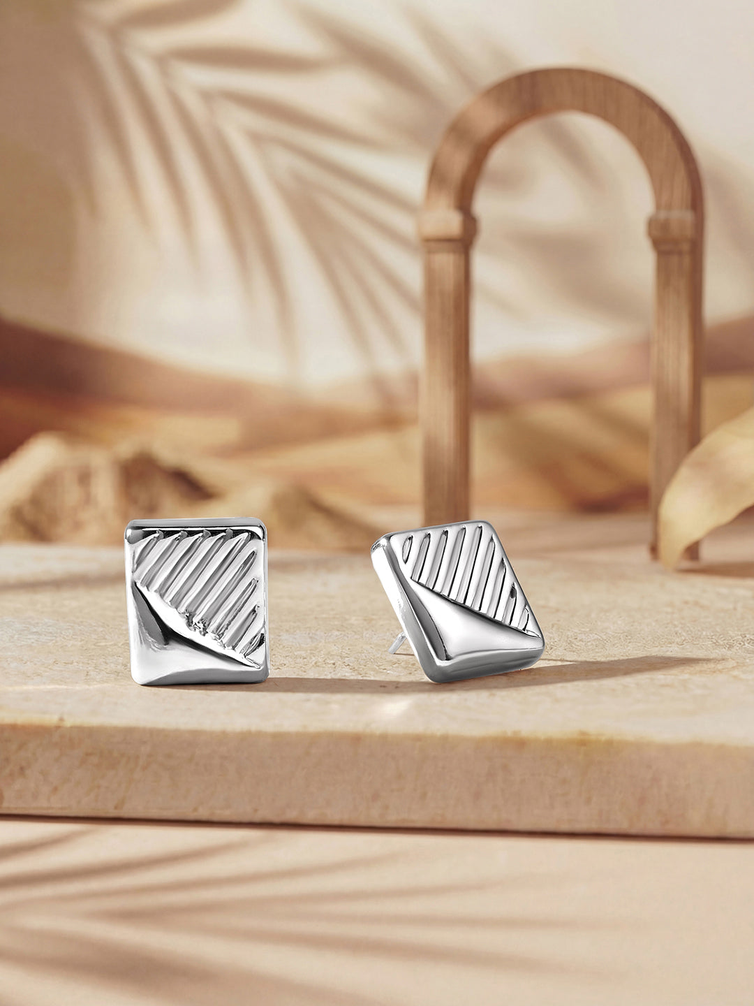 Silver Plated  Handcrafted Stud Earring With The Closure Of Push Back