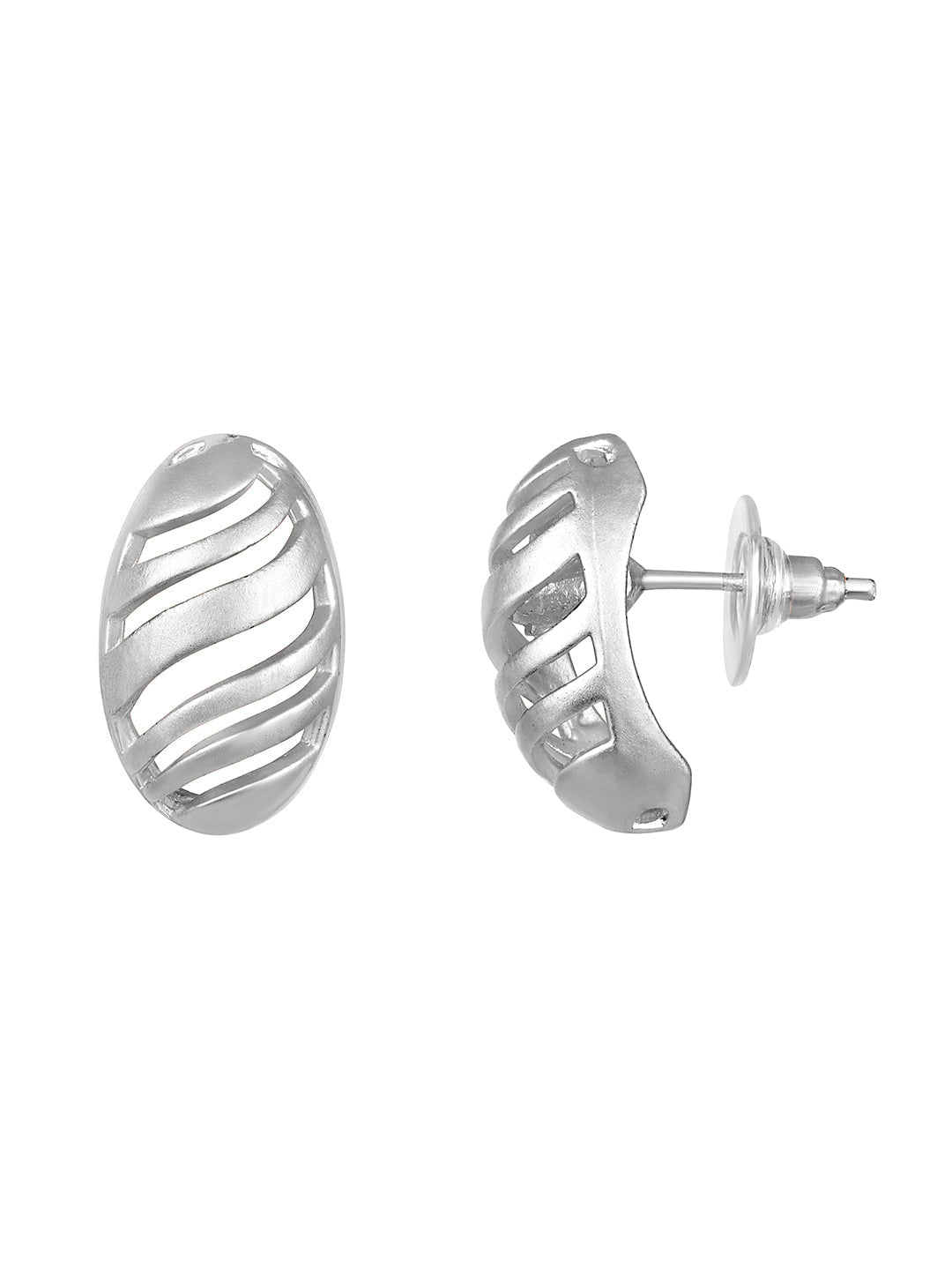 Silver Plated  Handcrafted Stud Earring With The Closure Of Push Back