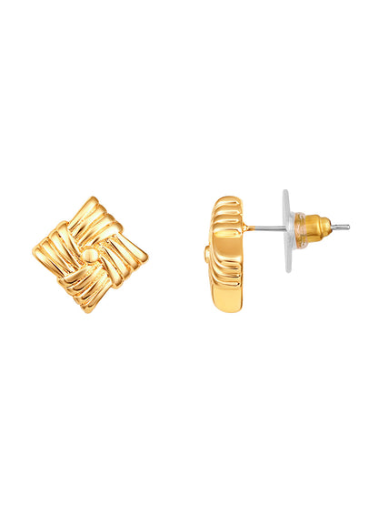 Gold-Plated Handcrafted Stud Earring With The Closure Of Push Back