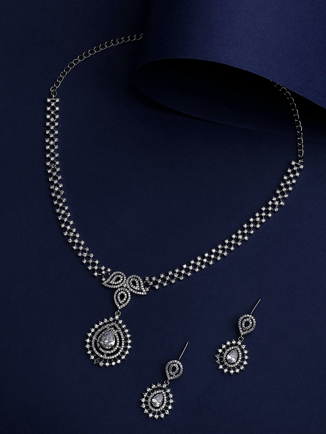 Stunning Eye-Catchy Silver Toned CZ-Studded Jewellery Set