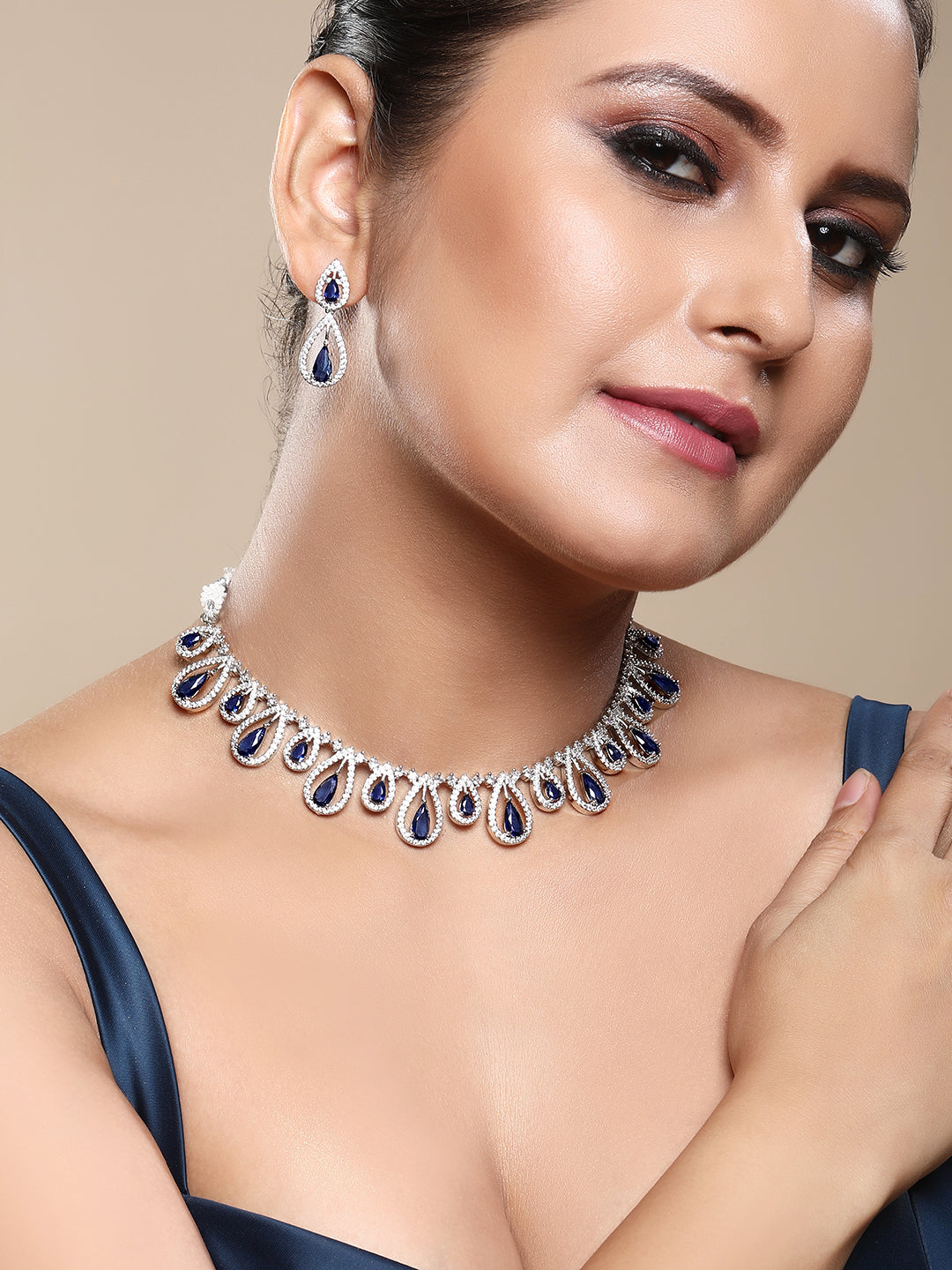 Midnight Radiance: Rhodium-Plated Choker & Earring Set