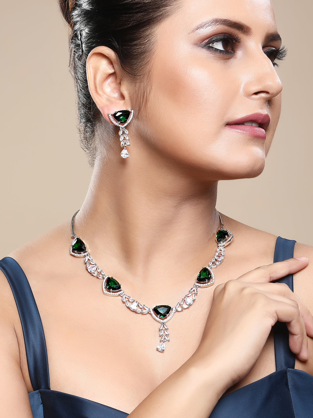 Verdant Charm: Rhodium-Plated Choker & Earring Set