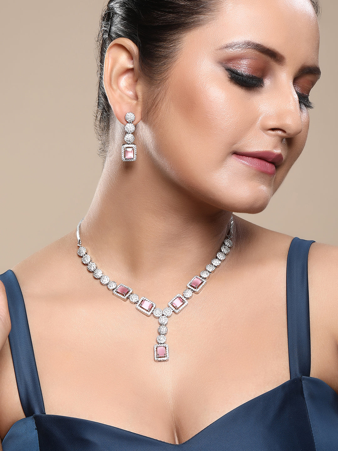 Romantic Glow: Rhodium-Plated Choker & Earring Set