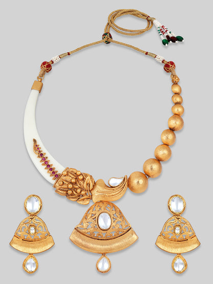Gold-Plated Kundan Necklace Setwith Dangle Earrings