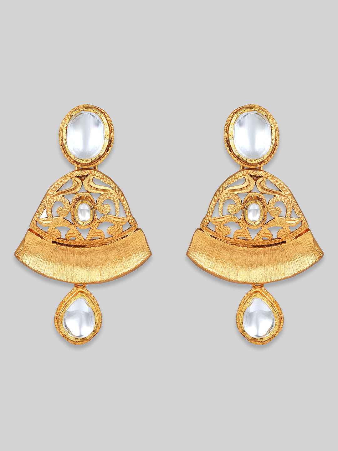 Gold-Plated Kundan Necklace Setwith Dangle Earrings