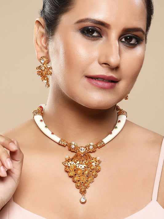 Gold-Plated Kundan Necklace Setwith Dangle Earrings