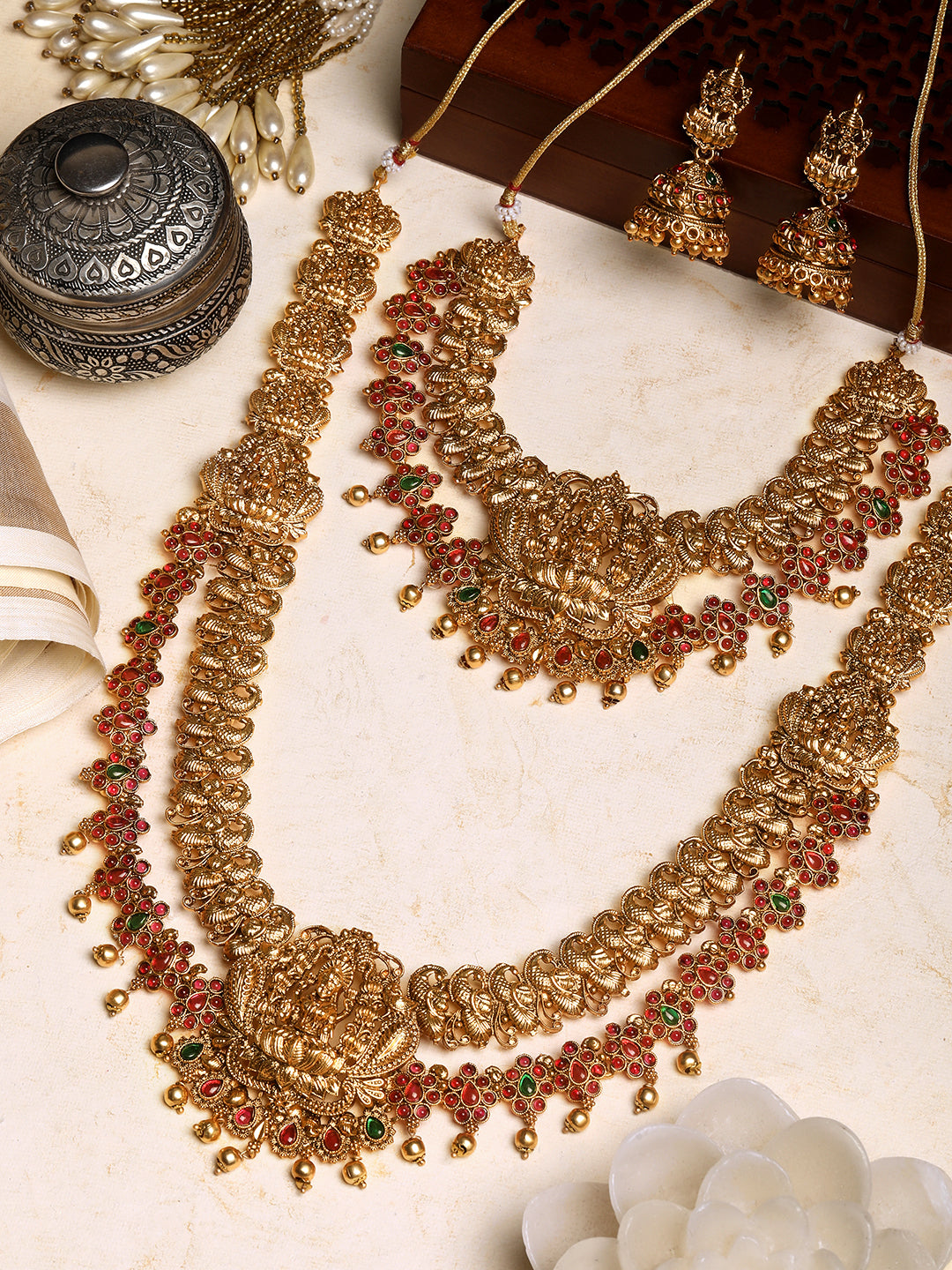 Gold/Multicolor Pearl Gold-Plated Jhumka Earring