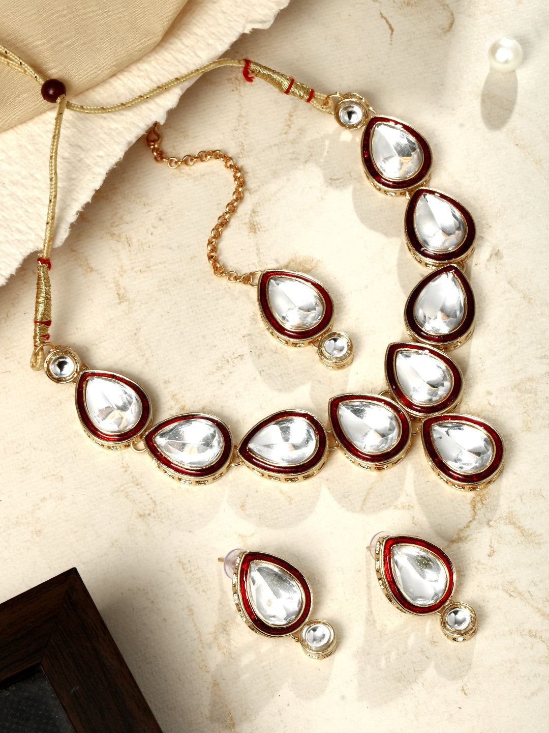 Gold-Plated Artificial Stone Necklace Set With Drop Earring