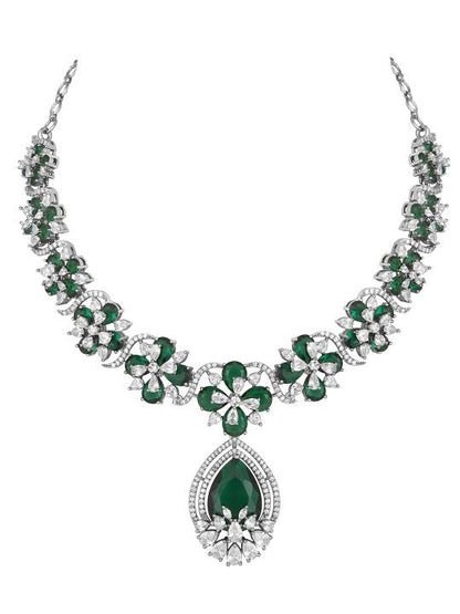 Luxurious Silver-Plated Emerald Green Floral Choker Necklace Set with Drop Earrings