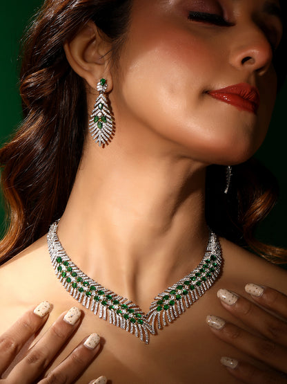 Elegant Rhodium-Plated Emerald Green Teardrop Necklace Set