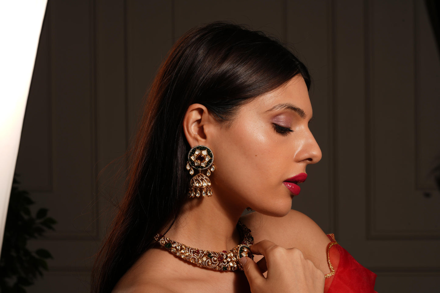 Traditional Antique Gold Temple Bridal Choker Necklace Set with Earrings