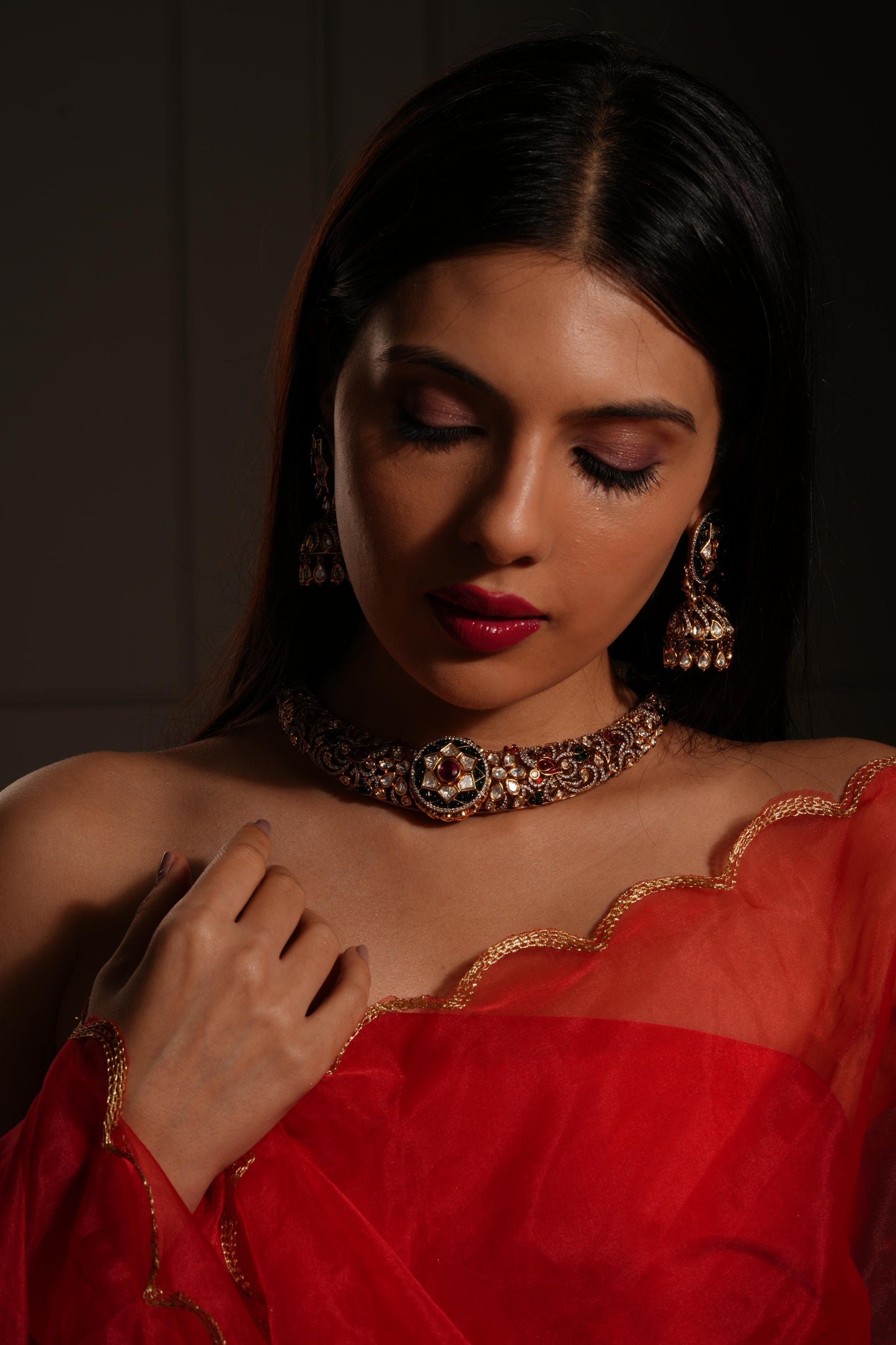 Traditional Antique Gold Temple Bridal Choker Necklace Set with Earrings