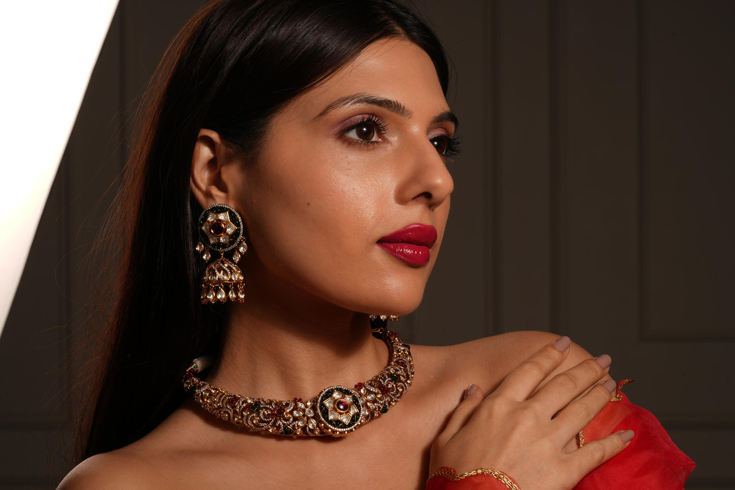 Traditional Antique Gold Temple Bridal Choker Necklace Set with Earrings