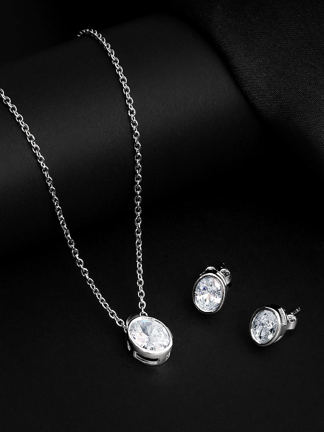 Celestial Radiance Pendant Set