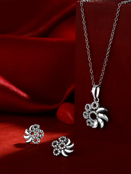 Sterling Silver With Cubic Zirconia And Silver Plating.