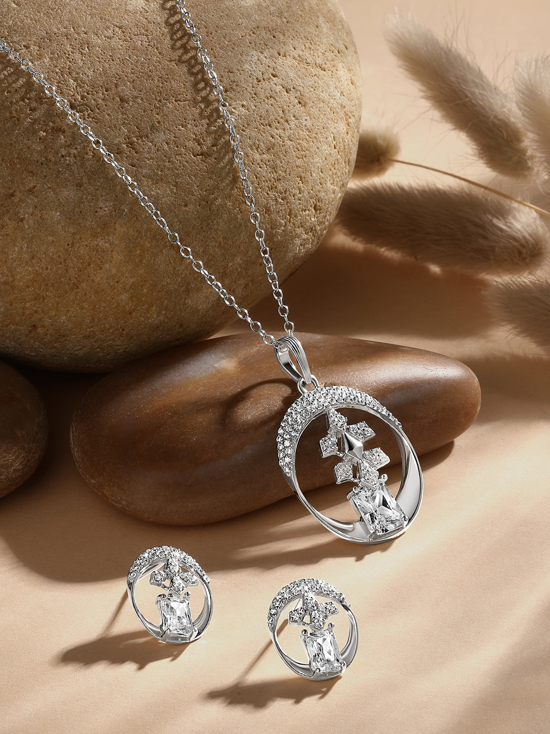 Sterling Silver With Cubic Zirconia And Silver Plating.