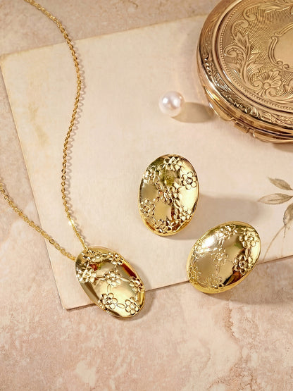 Gold Plated Handcrafted Pendant Set With Stud Earring