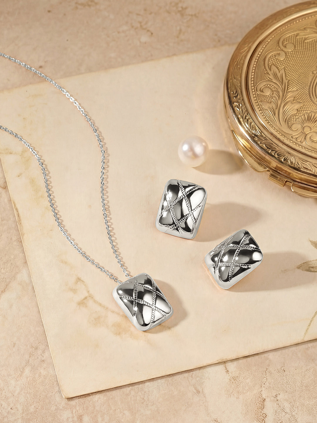 Silver Plated Handcrafted Pendant Set With Stud Earring
