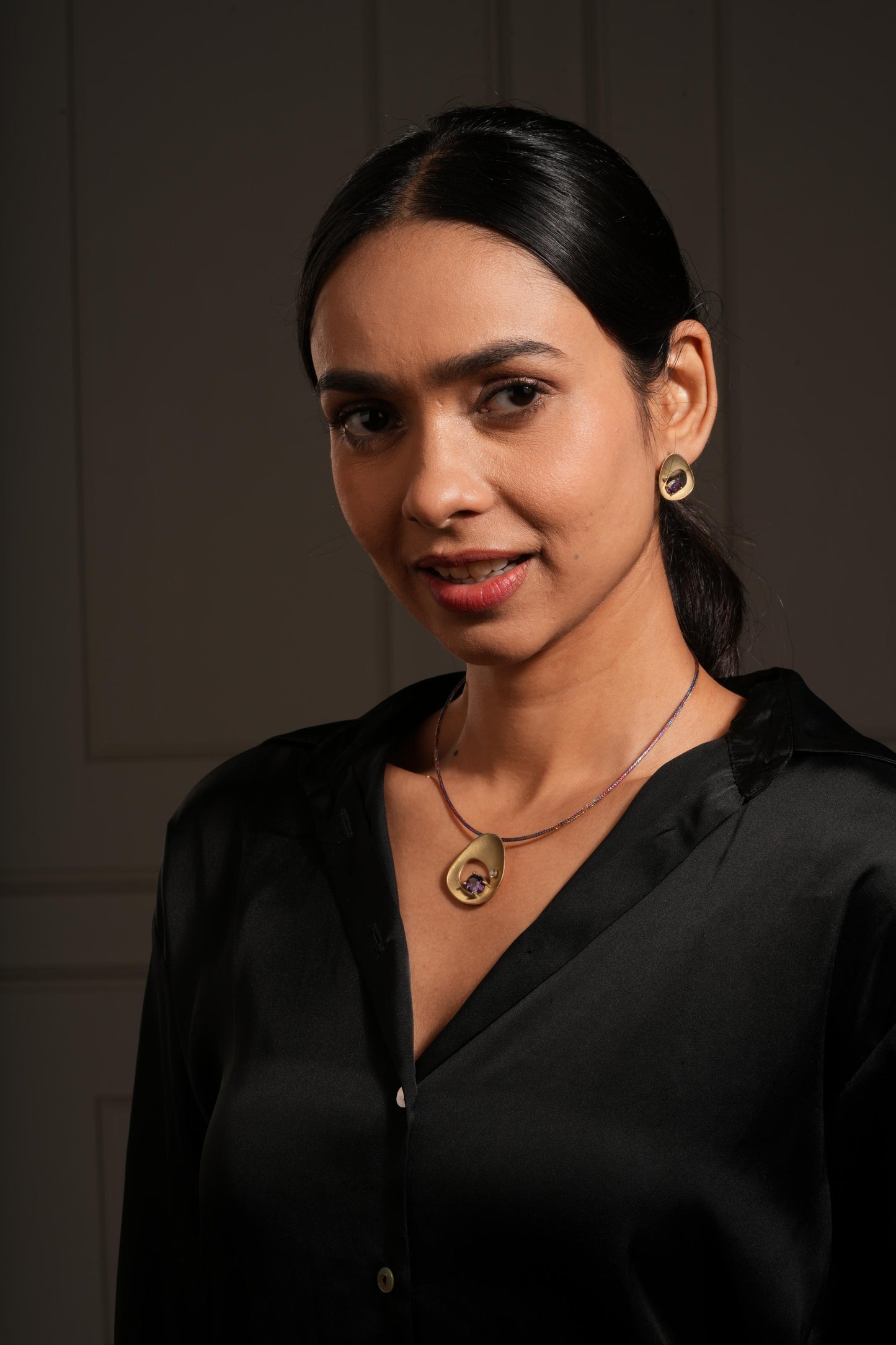 Elegant Gold Plated Teardrop Pendant Set with Purple Stone